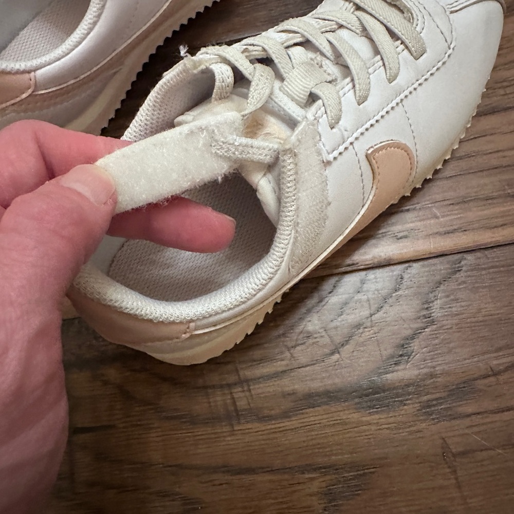 Nike Kids' Pink & White Cortez EasyOn Sneakers - Picture 7 of 7
